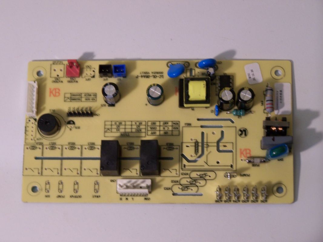 Hutermann AC9000 - ovládací elektronika klimatizace - hlavní - bez hlavního relé